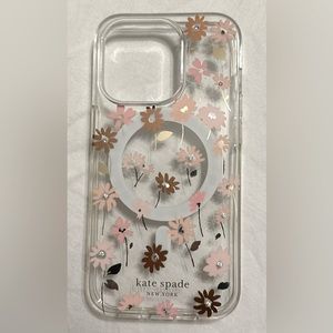 kate spade new york - Protective Hardshell Magsafe Case for iPhone 14 Pro